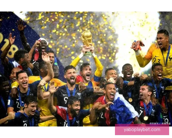 2026年世界杯决赛：历史性对决点燃全球足球激情，谁将捧起至高荣誉